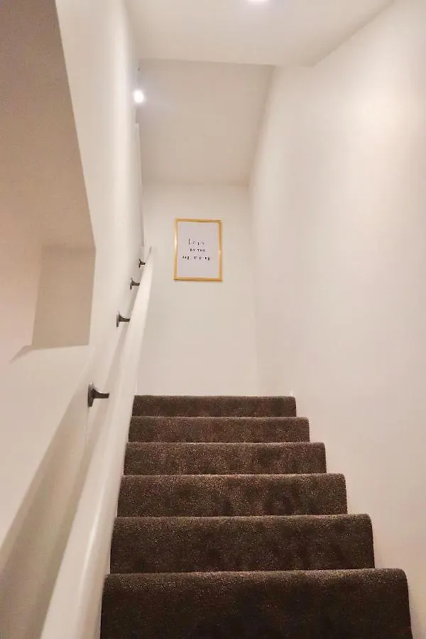 Perfect Modern Townhouse Cbd Christchurch 0*,  New Zealand